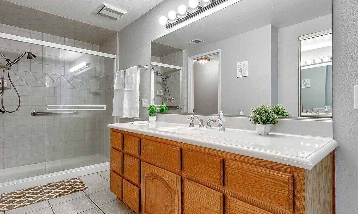 Photo of Others in Crossgate