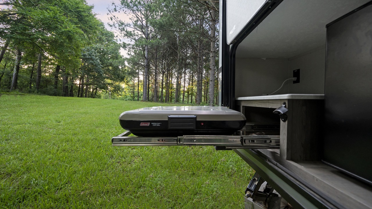Photo of Outdoor in Golden