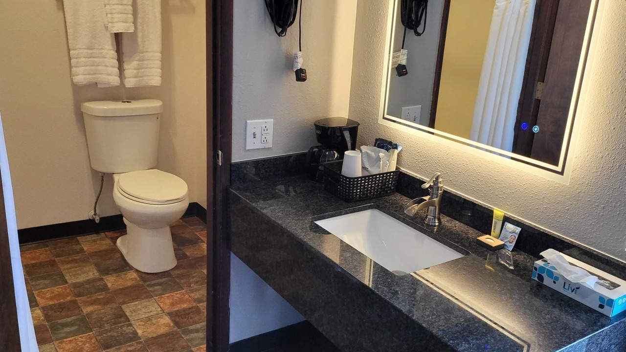 Photo of Bathroom in Lakeside