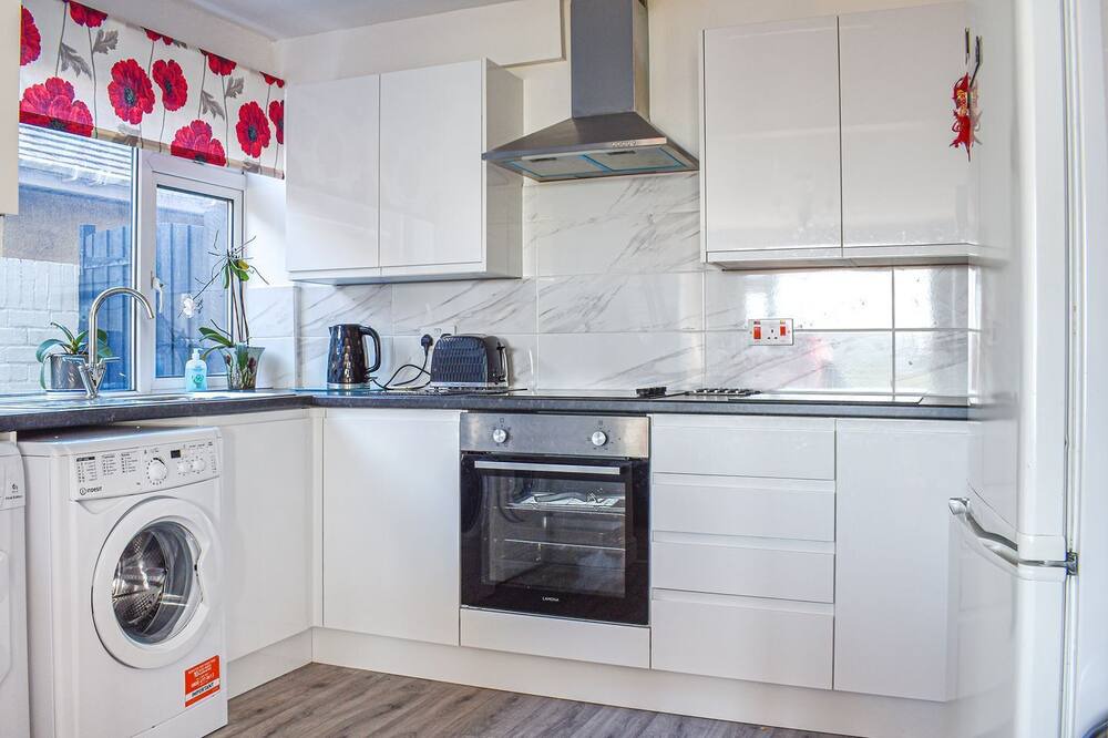 Photo of Kitchen in Lee-on-the-Solent