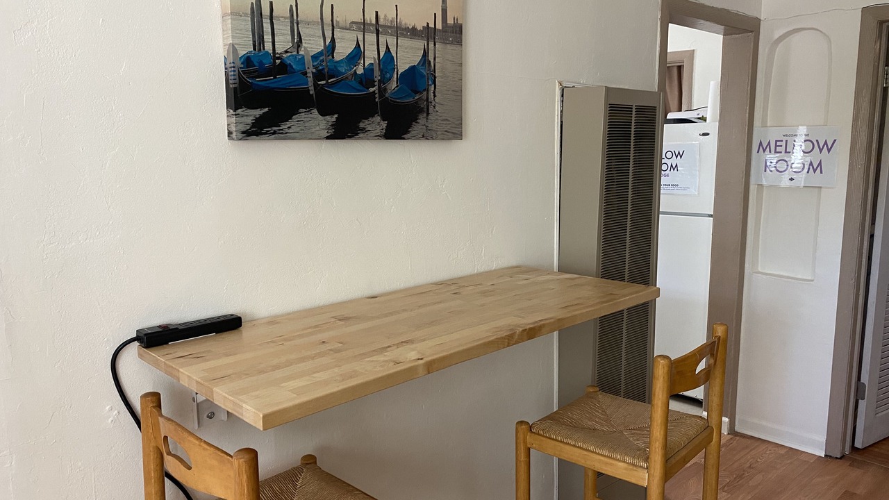 Photo of Livingroom in Old North Sacramento