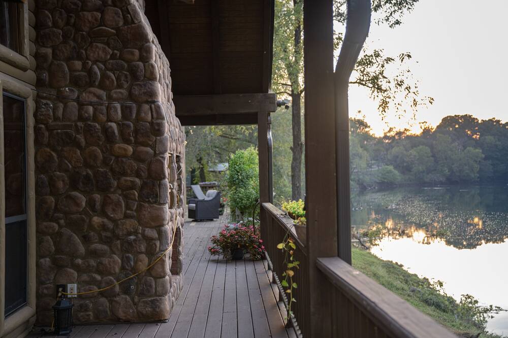 Photo of Outdoor in Silver Creek
