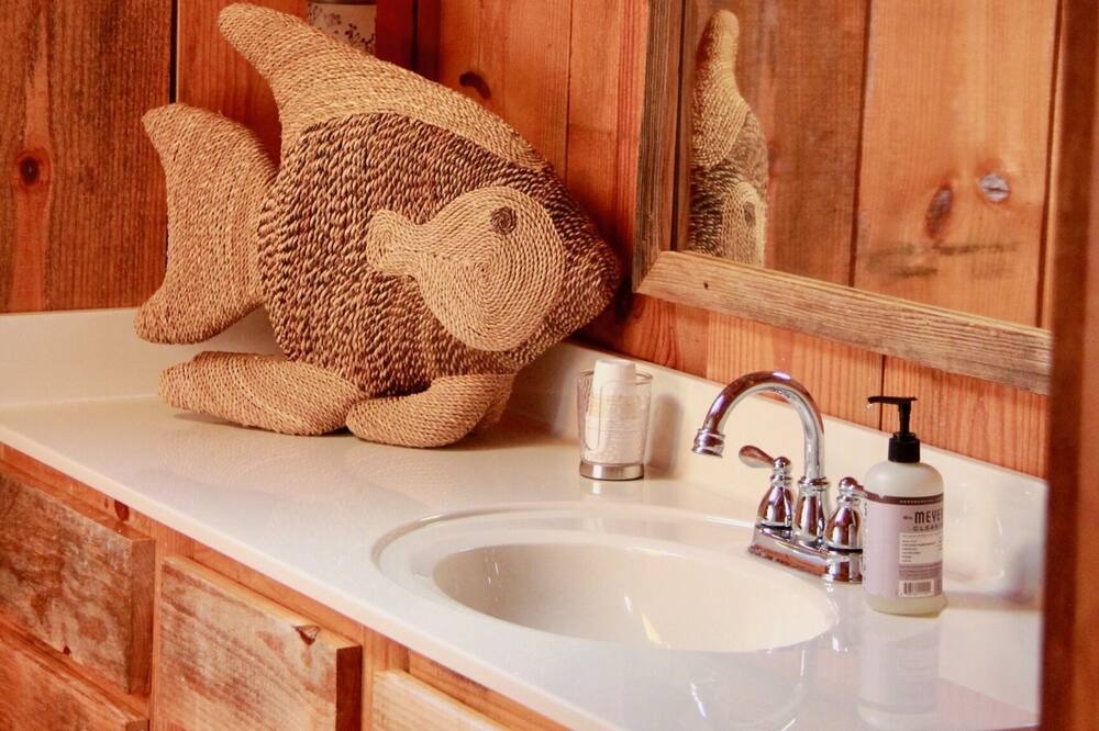 Photo of Bathroom in Silver Creek