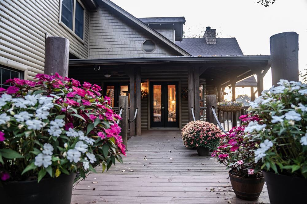 Photo of Outdoor in Silver Creek