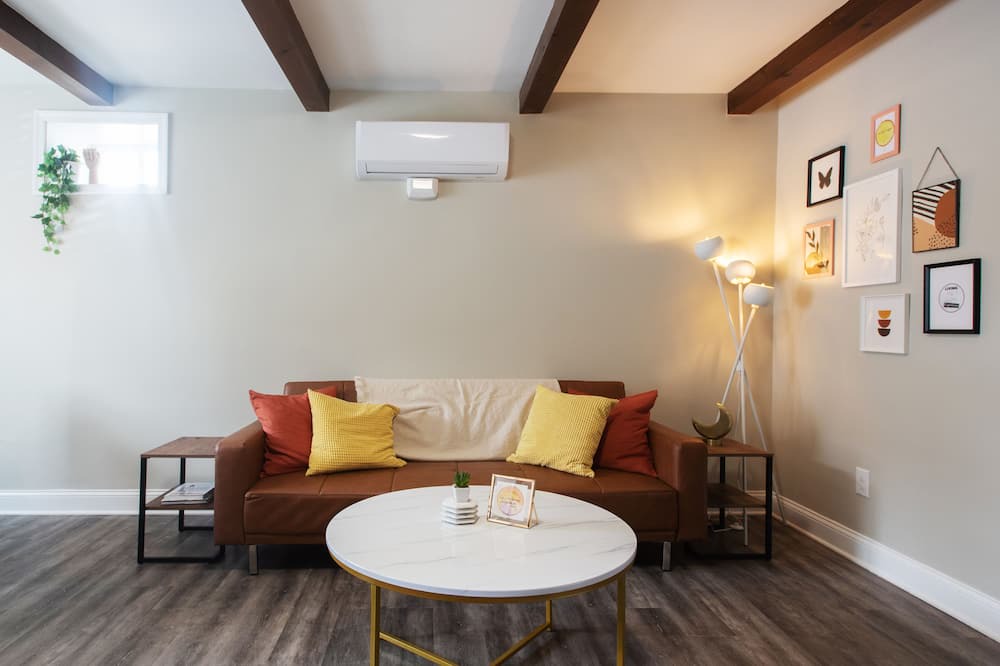 Photo of Livingroom in Royersford