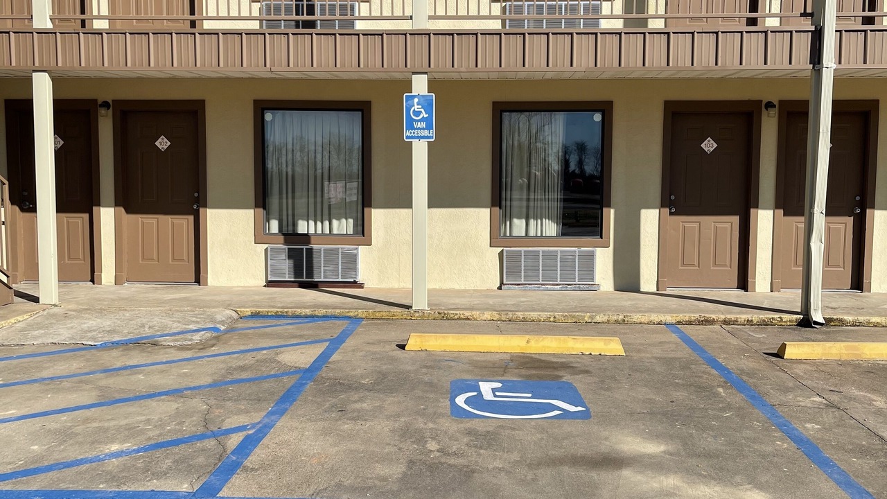 Photo of Outdoor in Bunkie