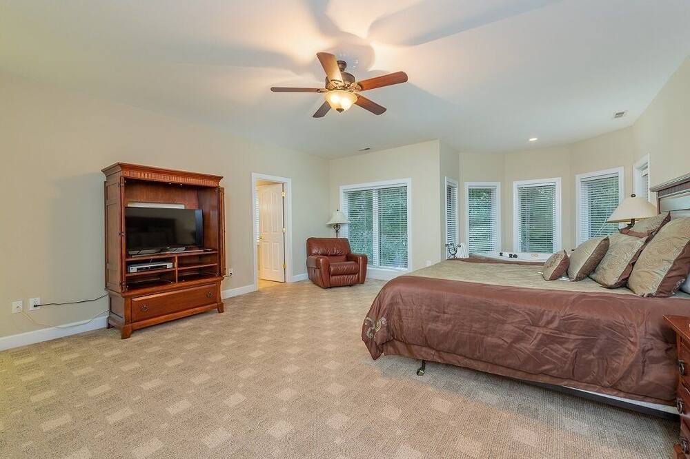 Photo of Bedroom in Hyannis Port