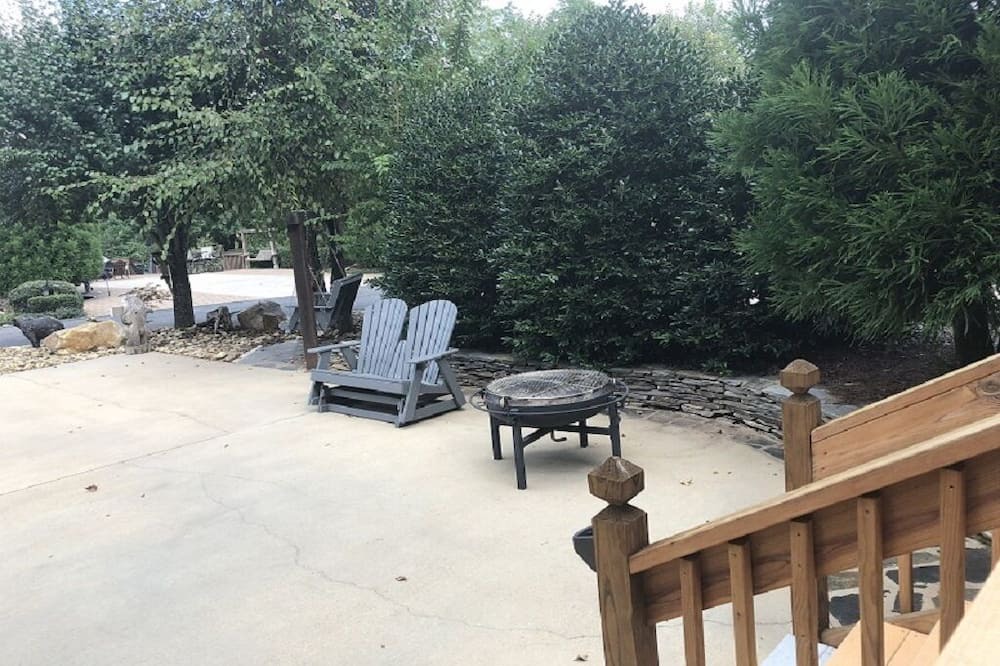 Photo of Outdoor in Lake Lure