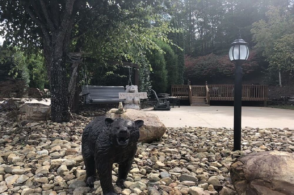 Photo of Outdoor in Lake Lure