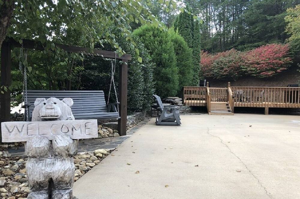 Photo of Outdoor in Lake Lure