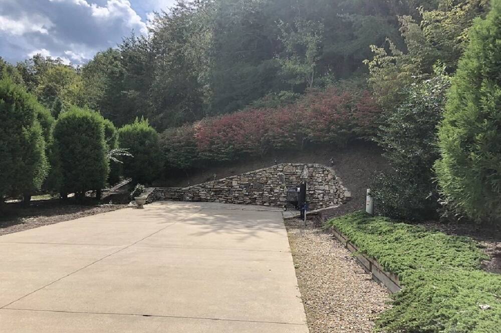 Photo of Outdoor in Lake Lure