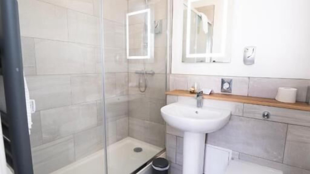 Photo of Others in Leamington Spa