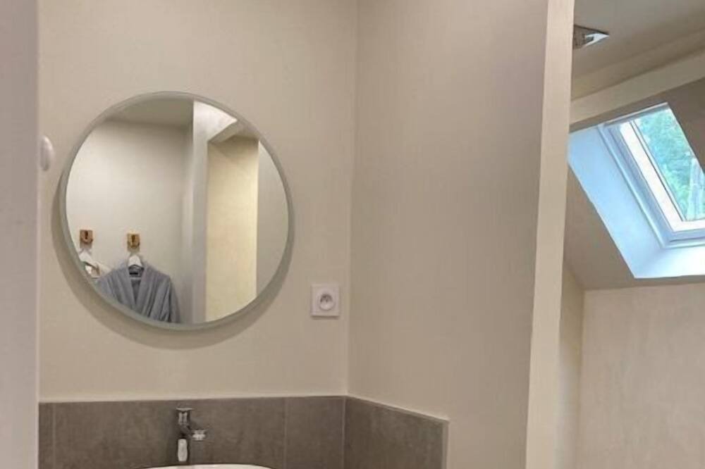 Photo of Bathroom in Poce-sur-Cisse