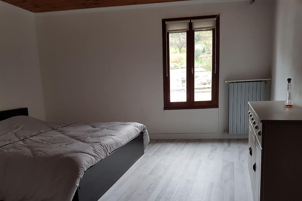Photo of Bedroom in Angouleme