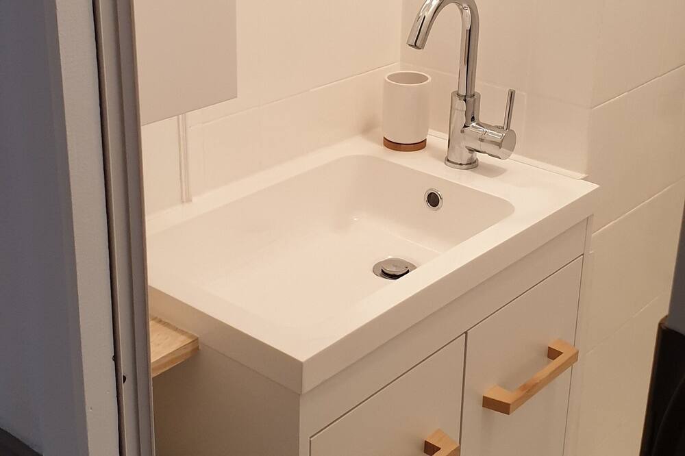 Photo of Bathroom in Angouleme