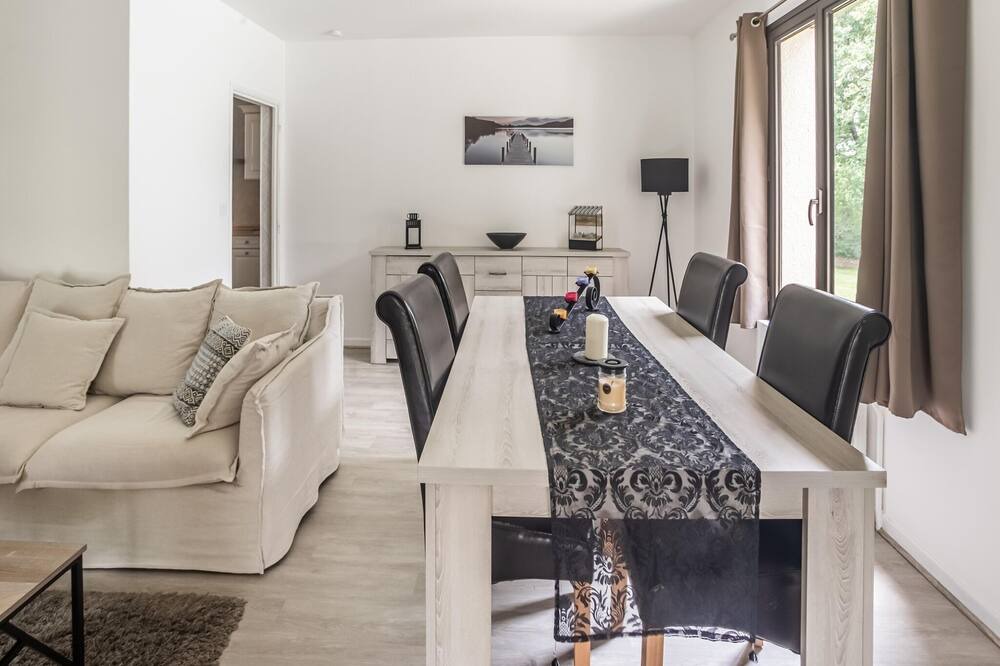 Photo of Livingroom in Villeneuve-sur-Lot