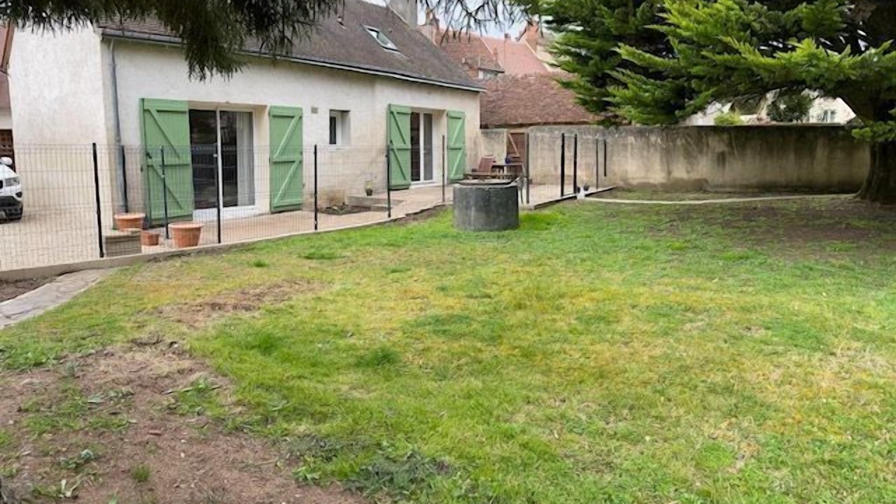 Photo of Outdoor in Poce-sur-Cisse