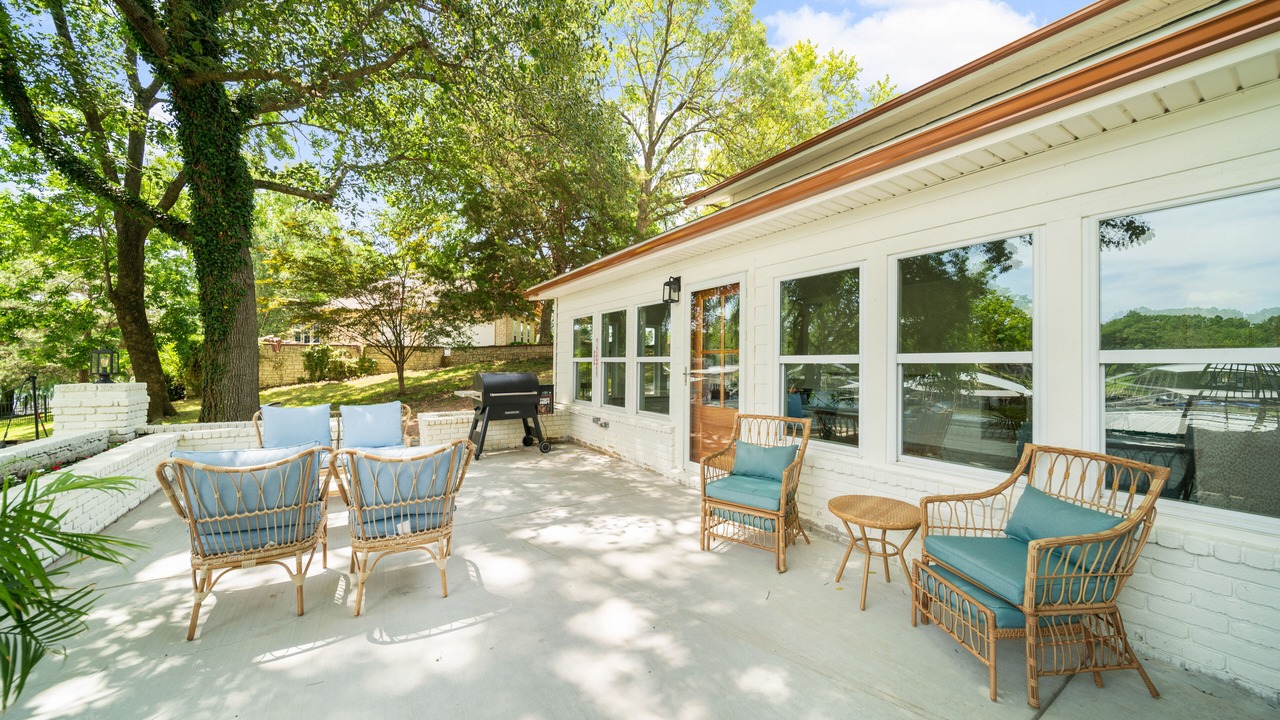 Photo of Patio Balcony in Afton