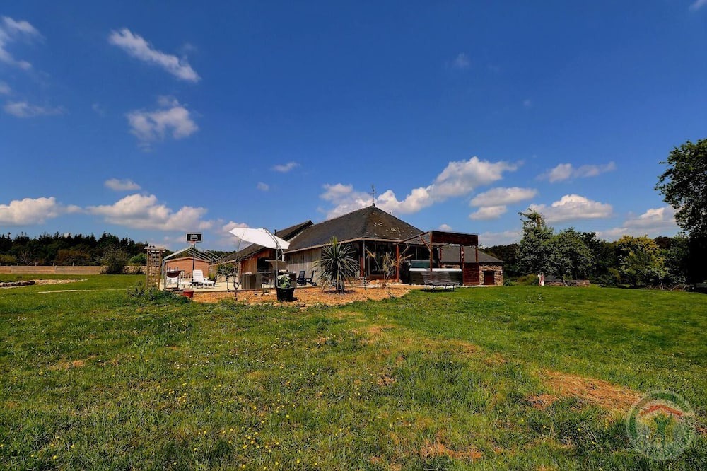 Photo of Outdoor in Bovel