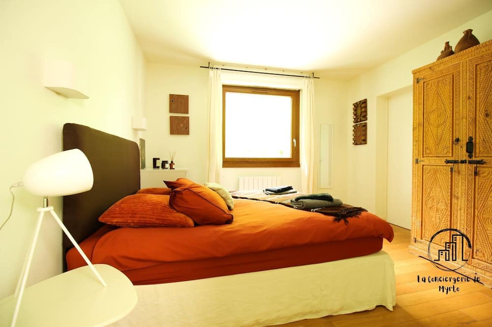 Photo of Bedroom in Albi