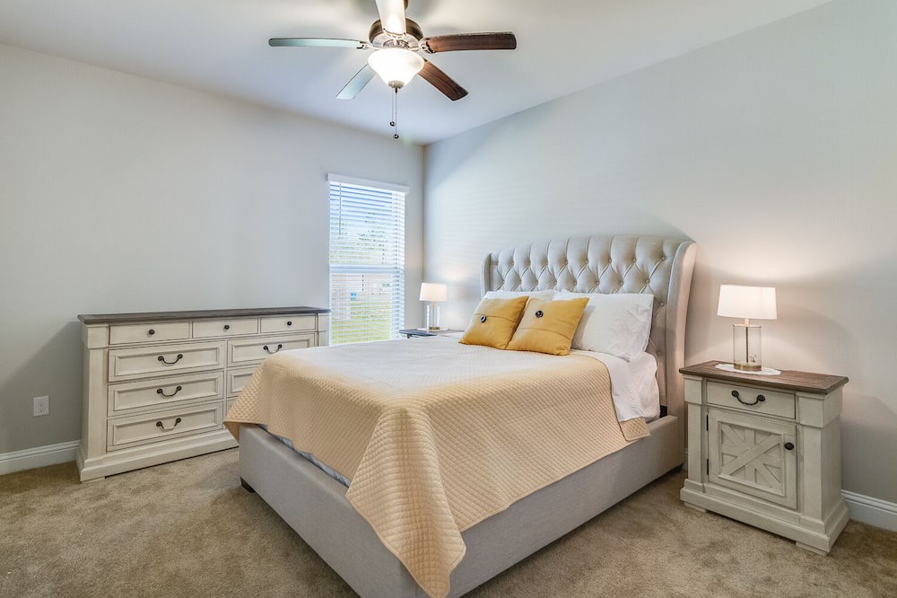 Photo of Bedroom in Milton
