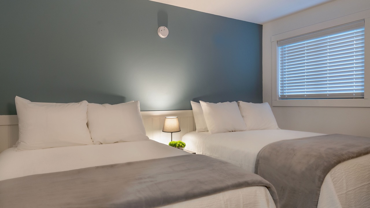 Photo of Bedroom in Moultonborough