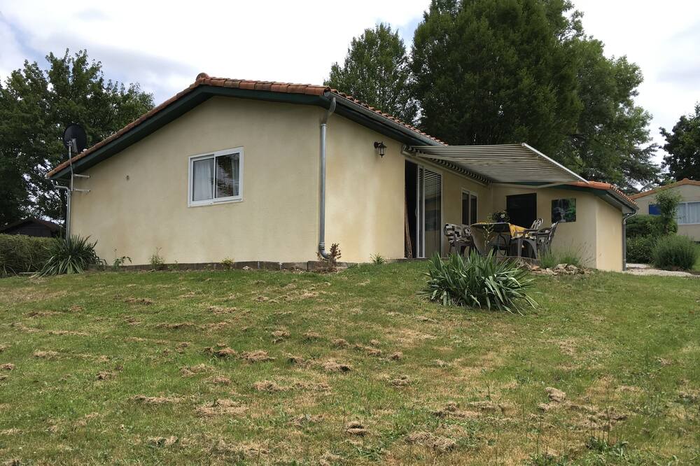 Photo of Outdoor in Busserolles