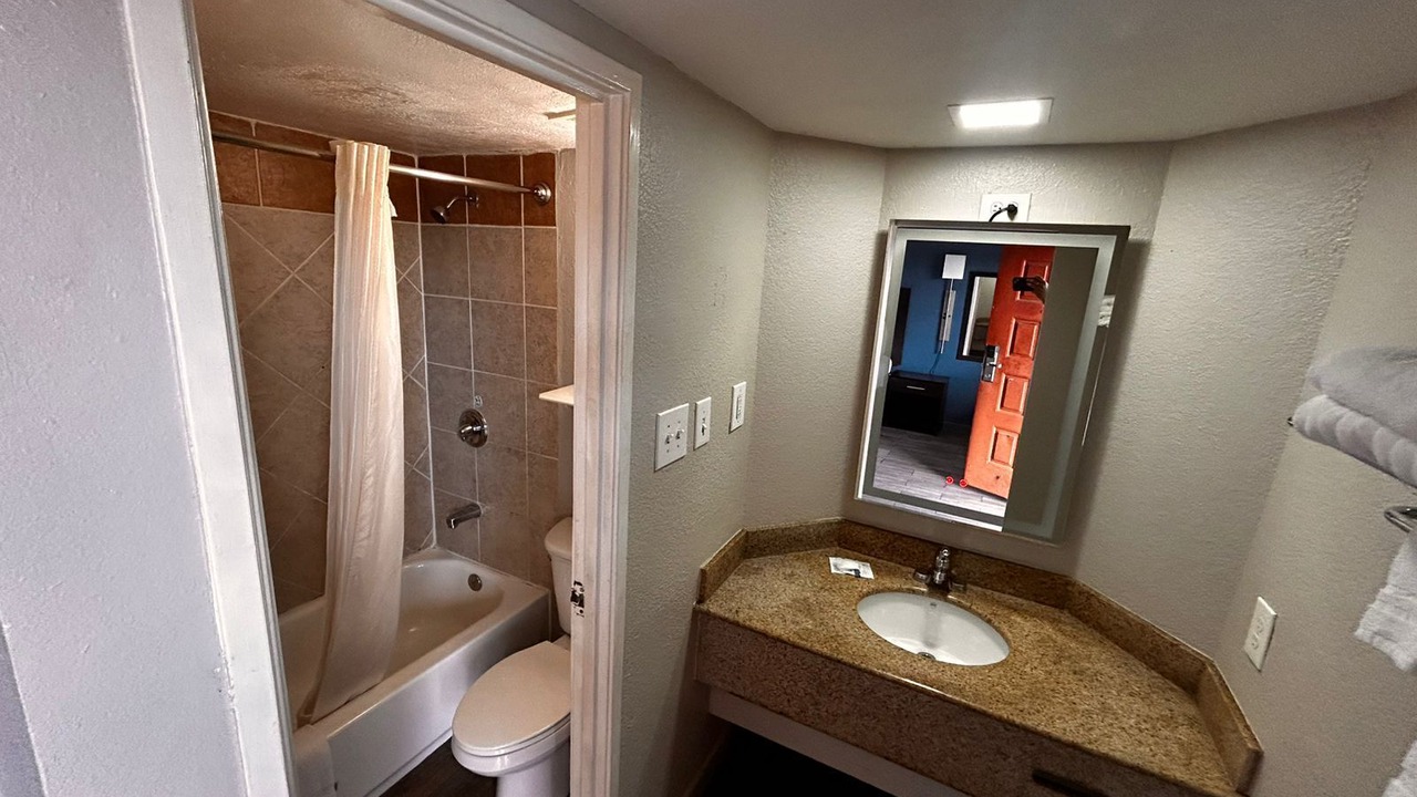 Photo of Bathroom in Medical District