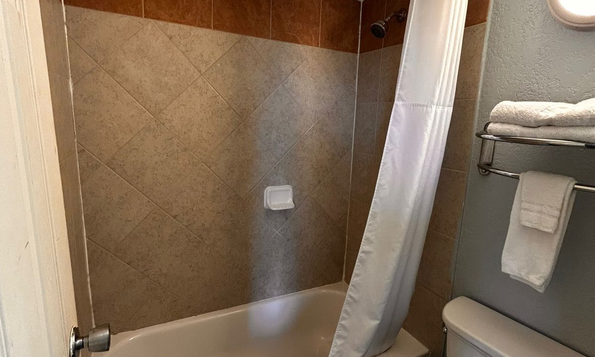 Photo of Bathroom in Medical District