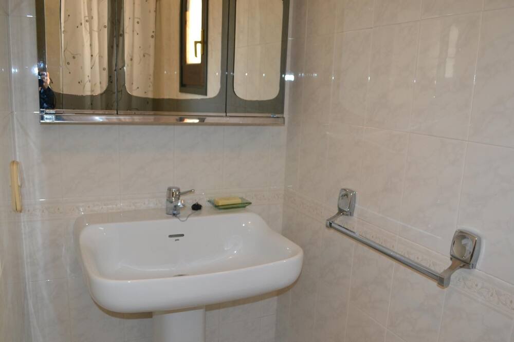 Photo of Bathroom in Llanca