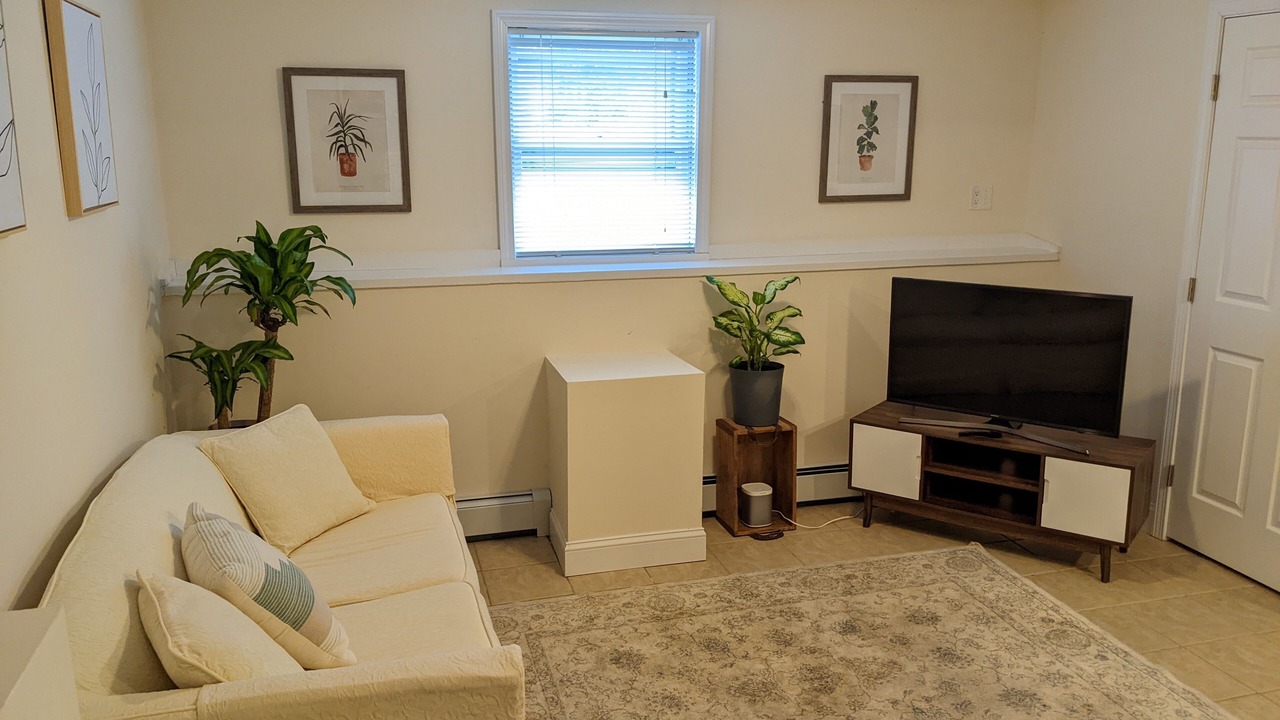 Photo of Livingroom in Huntington