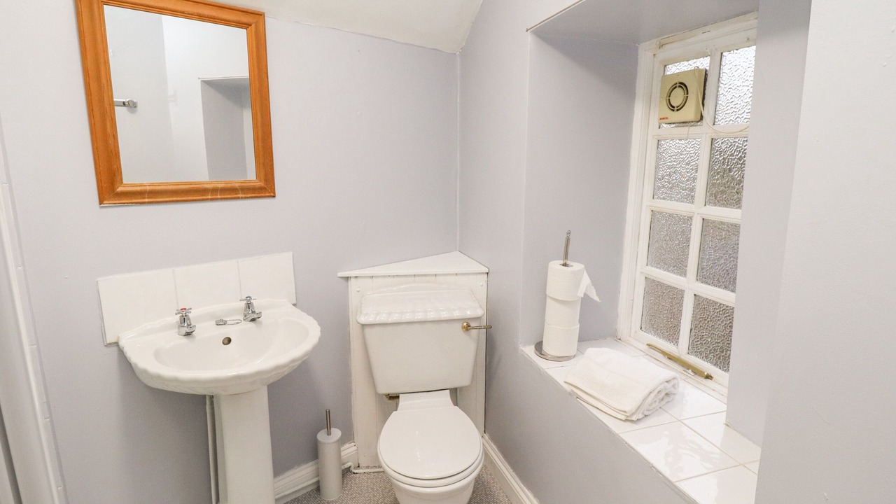 Photo of Bathroom in Medbourne