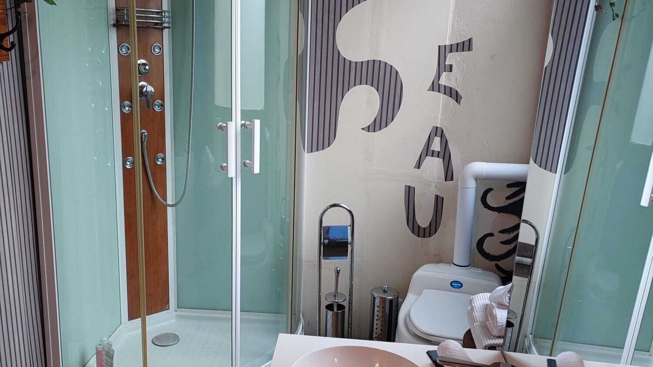 Photo of Bathroom in Morsains