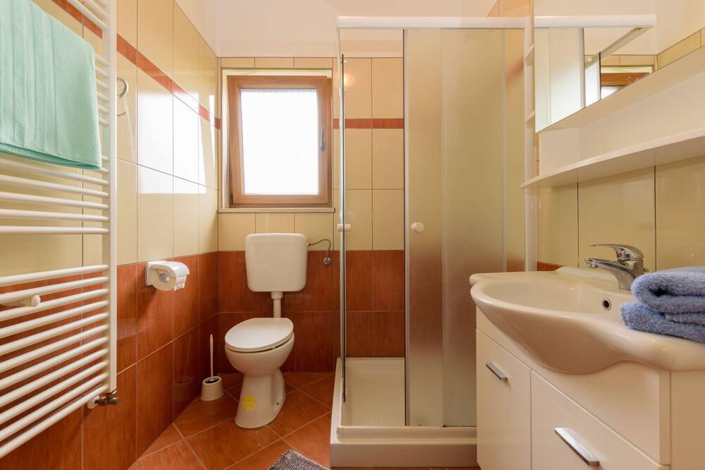 Photo of Bathroom in Grandici