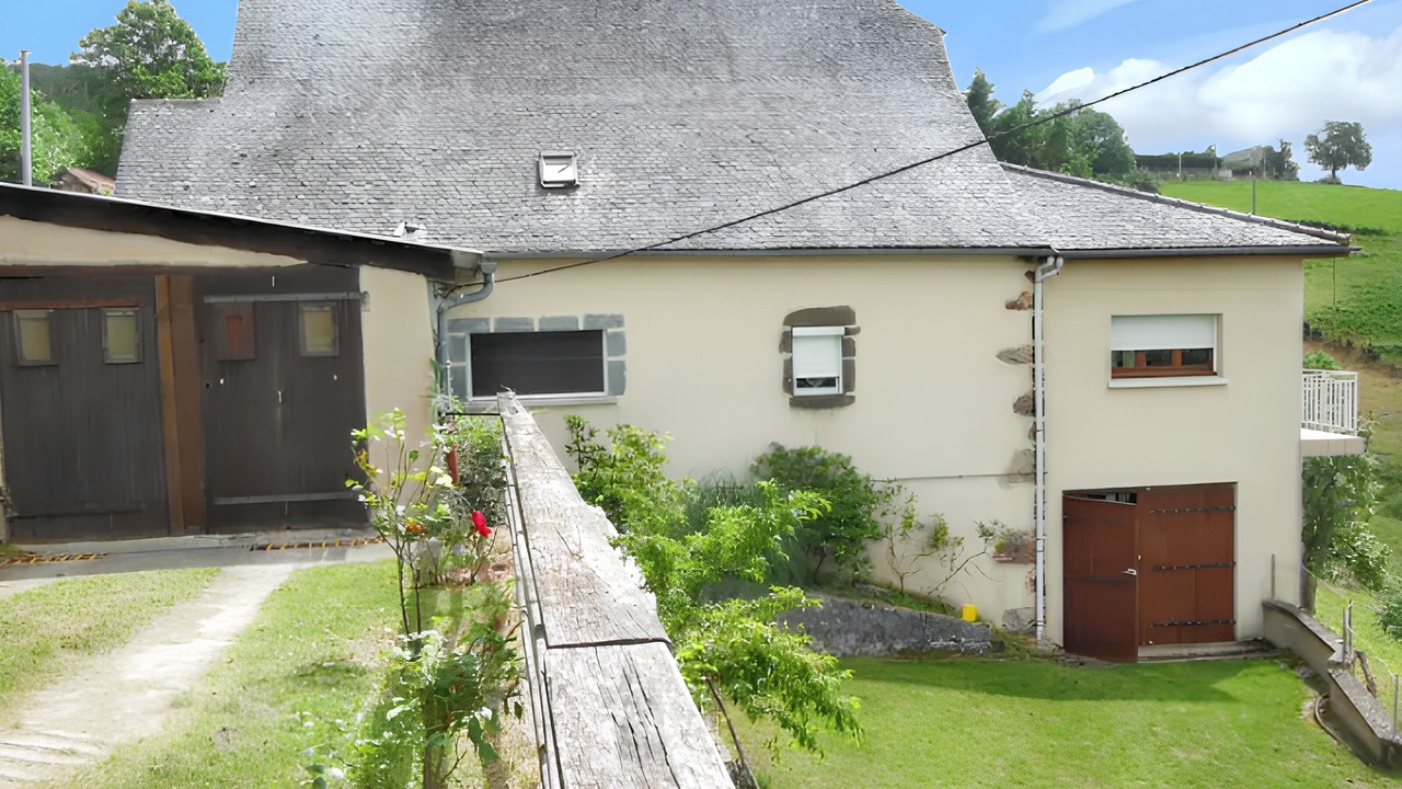 Photo of Outdoor in Compolibat