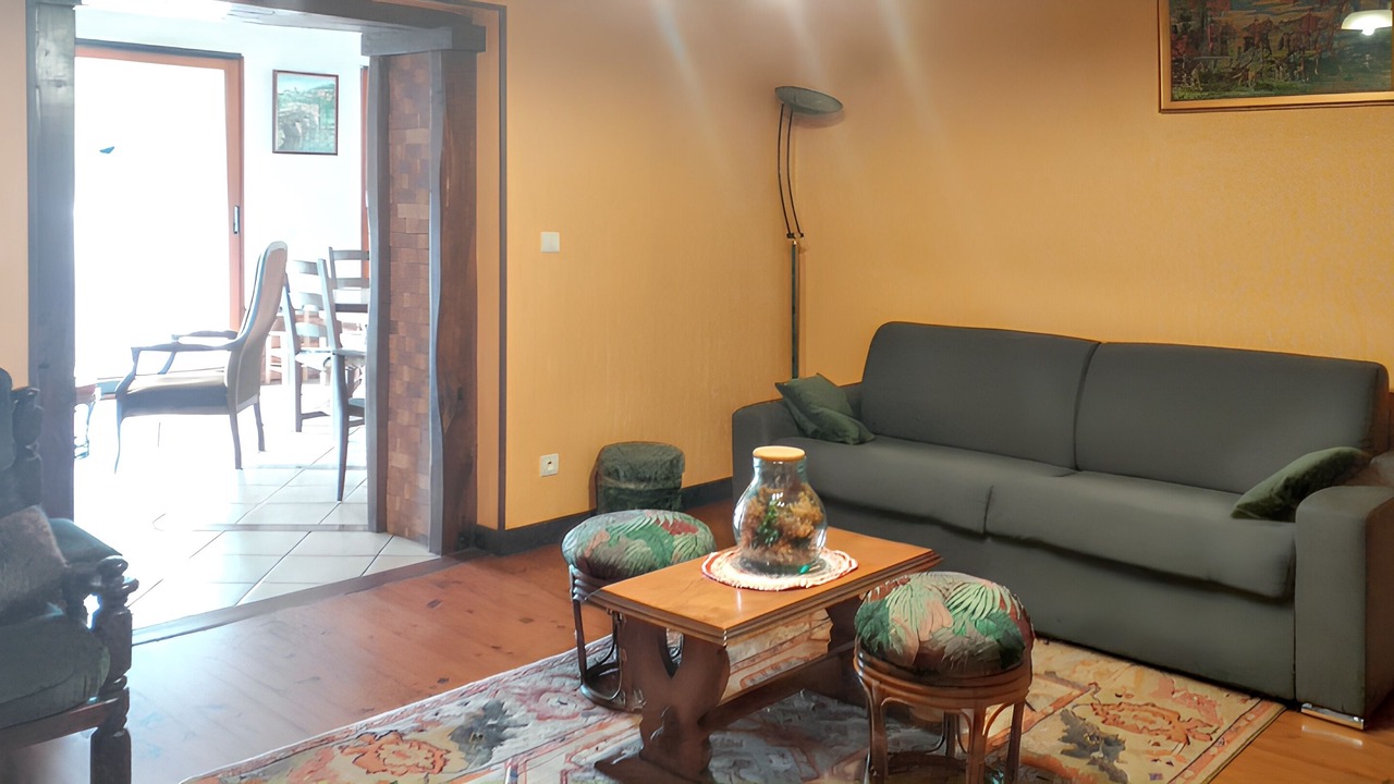 Photo of Livingroom in Compolibat