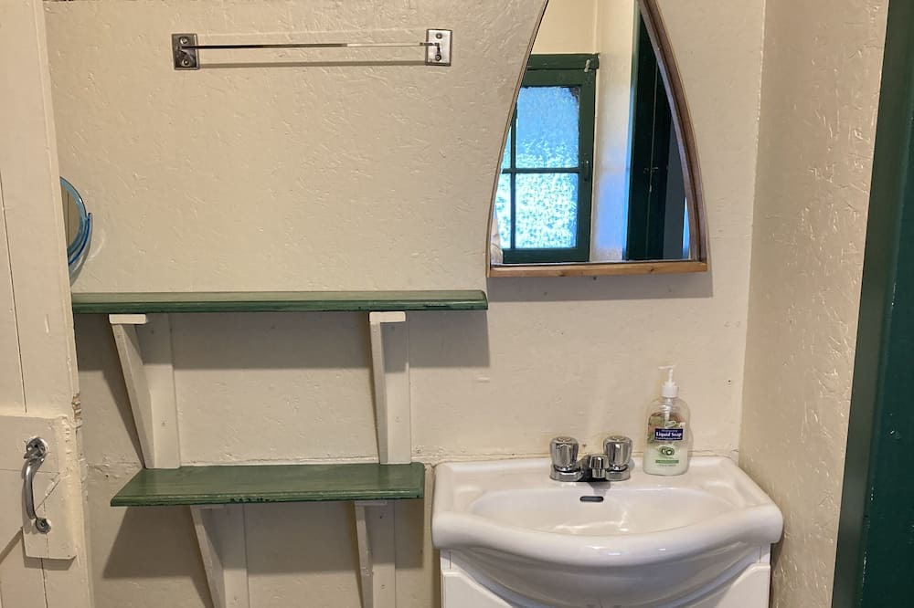 Photo of Bathroom in New Richmond