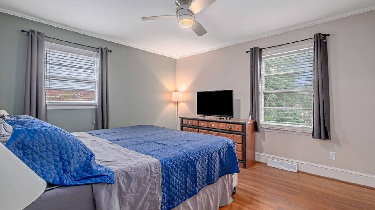 Photo of Bedroom in Sheffield Park