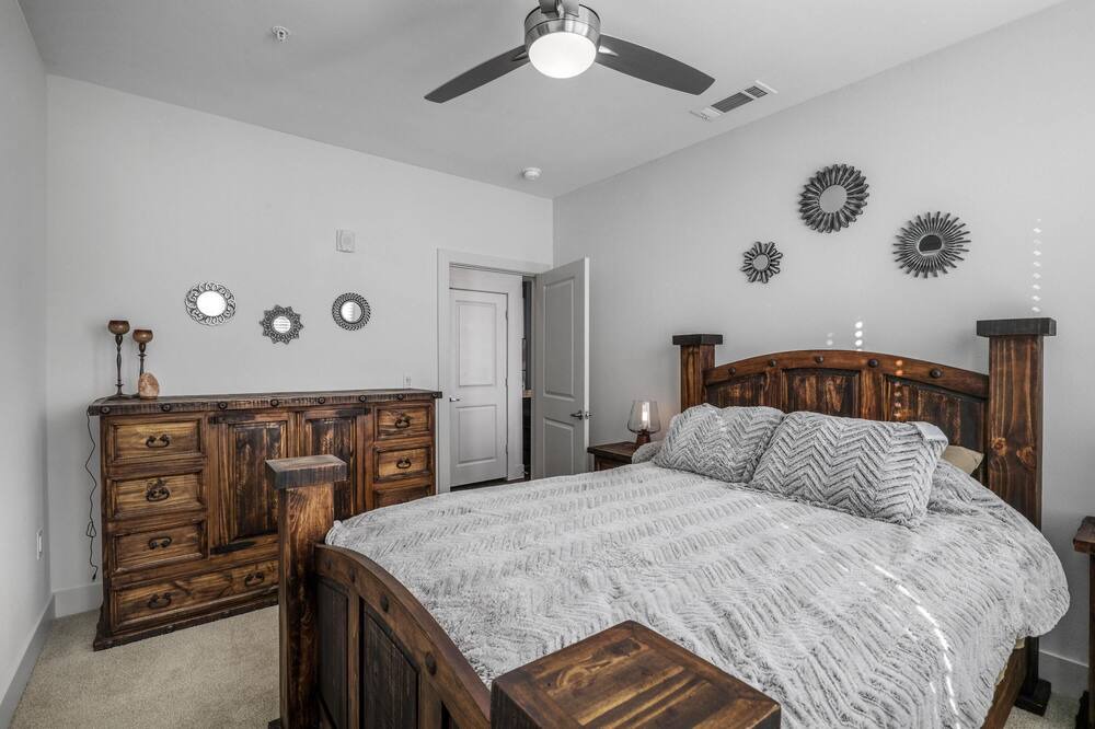 Photo of Bedroom in Legacy Park