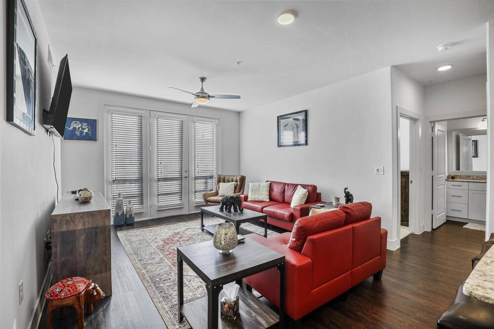 Photo of Livingroom in Legacy Park