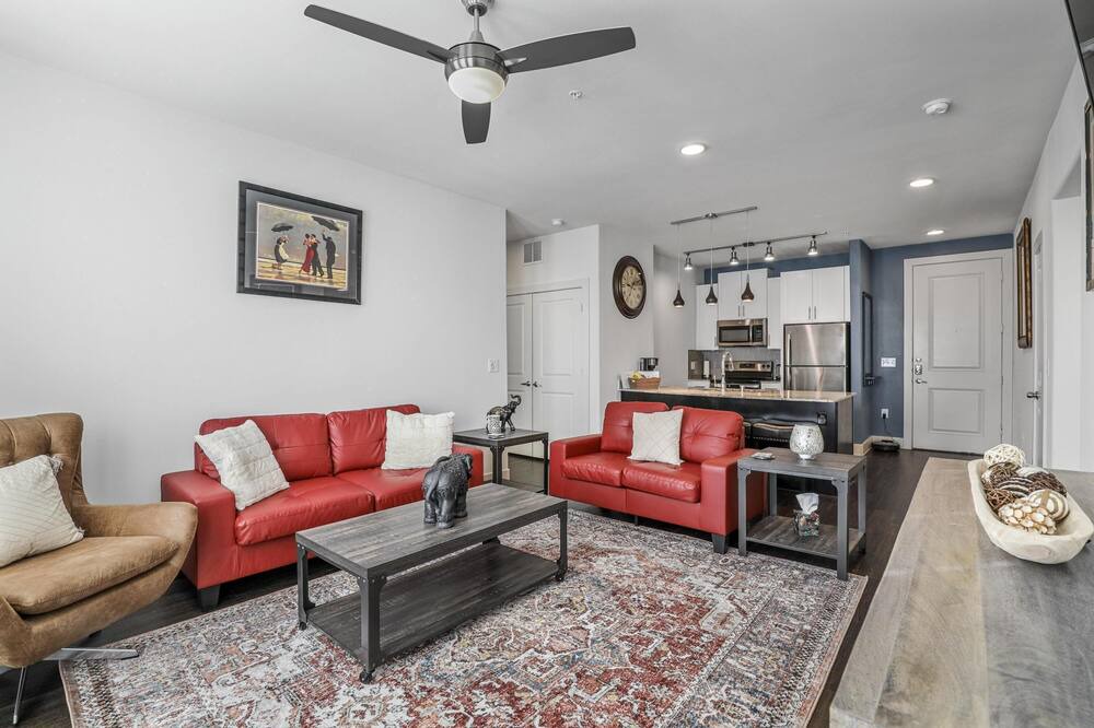 Photo of Livingroom in Legacy Park