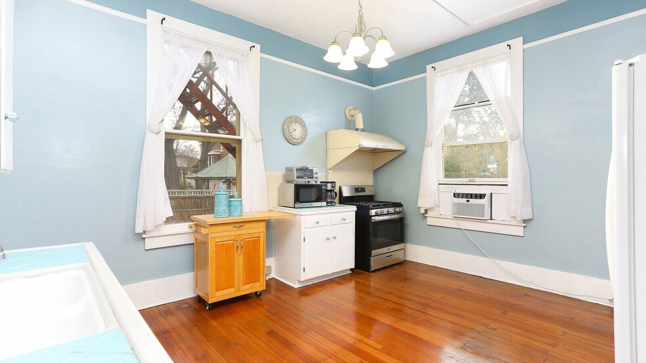 Photo of Kitchen in Midtown