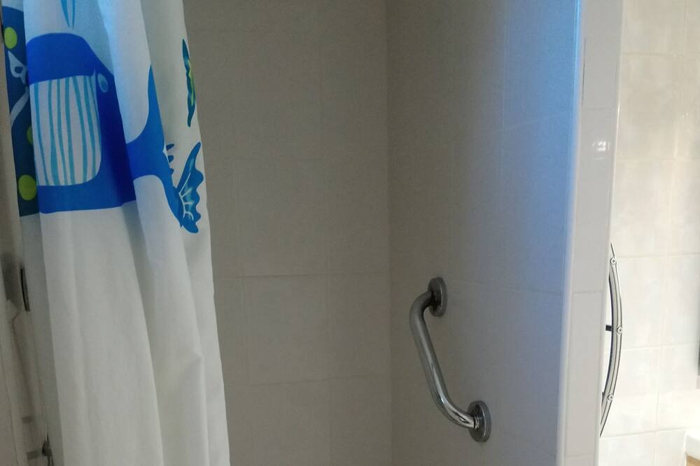 Photo of Bathroom in Poussan