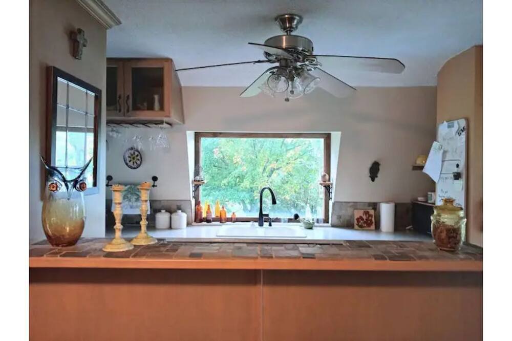 Photo of Kitchen in King
