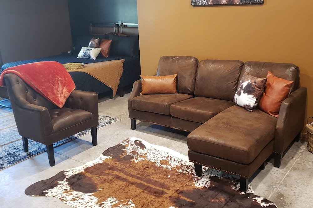 Photo of Livingroom in Hermann