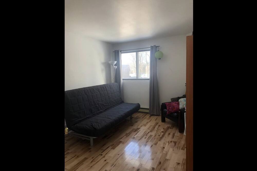 Photo of Bedroom in Saint-Bruno-de-Montarville