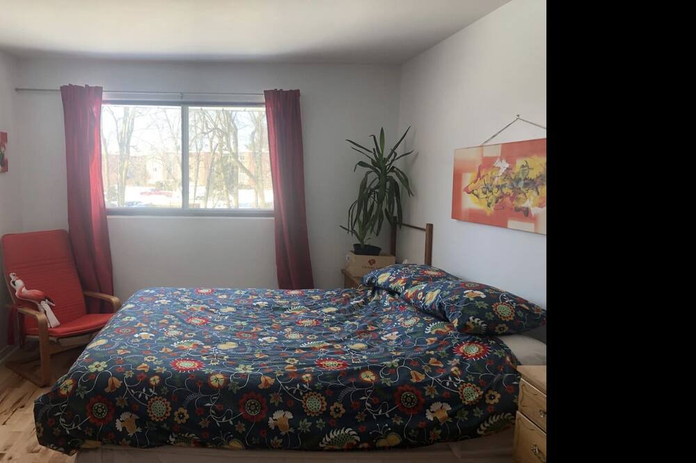 Photo of Bedroom in Saint-Bruno-de-Montarville