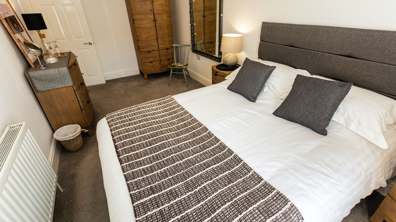 Photo of Others in Hele