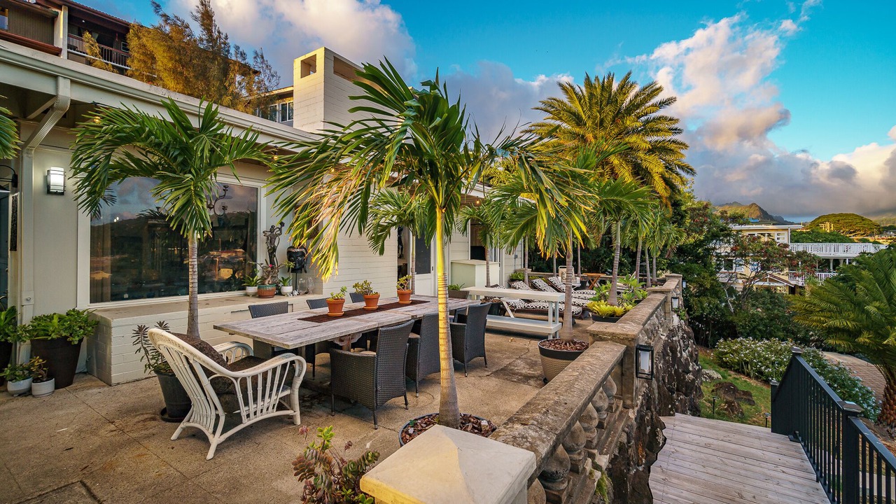 Photo of Outdoor in Liliha - Kapalama