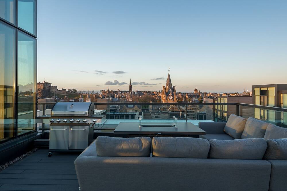 Photo of Others in Laurieston